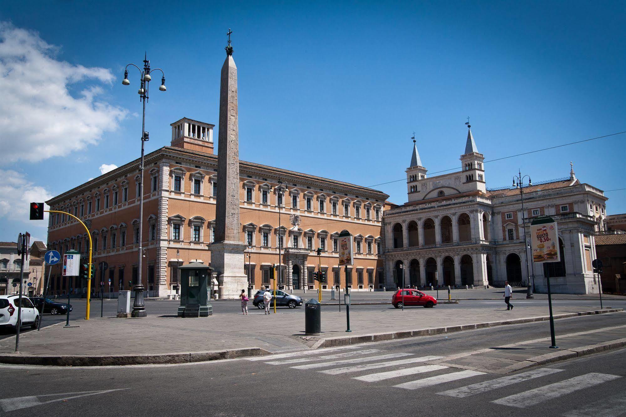 Crossing Roma 1 Hotel Exterior photo
